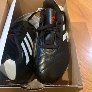 New In Box - Kids Addidas Soccer Cleats 13K